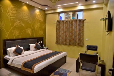 hotel room main image