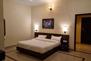 hotel room main image