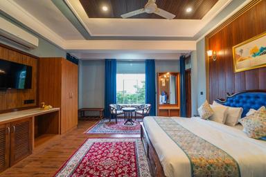 hotel room main image