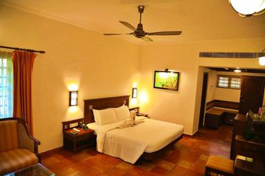 hotel room main image
