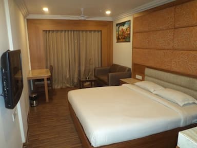 hotel room main image
