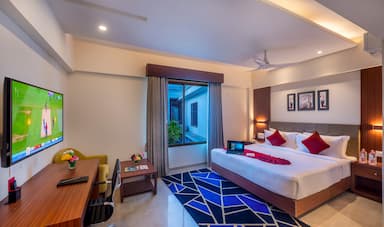 hotel room main image