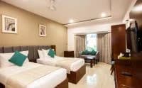 hotel room main image