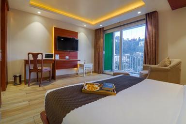 hotel room main image