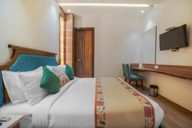 hotel room main image