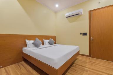 hotel room main image