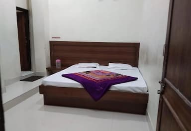 hotel info img