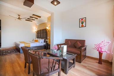 hotel room main image