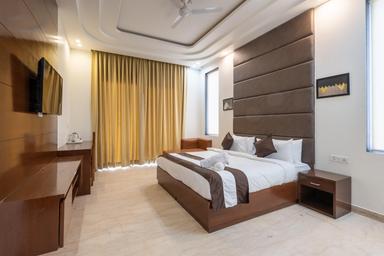 hotel room main image