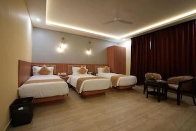 hotel room main image