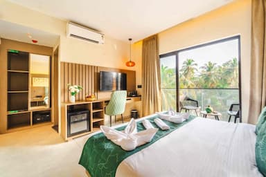 hotel room main image
