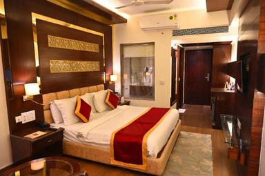 hotel room main image