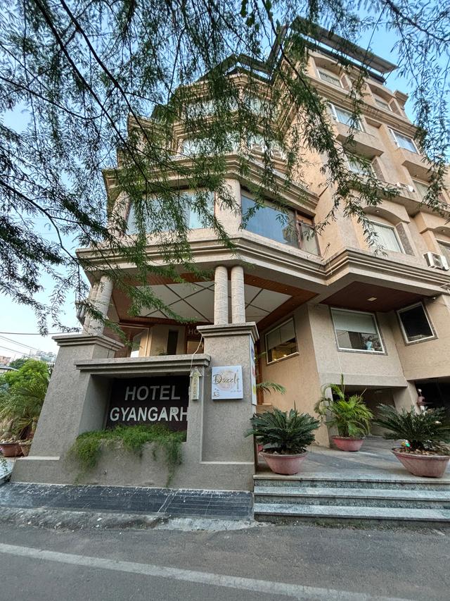 hotel-image