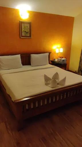 hotel room main image
