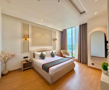 hotel room main image