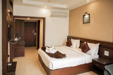 hotel room main image