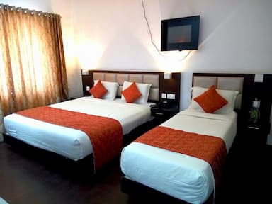 hotel room main image