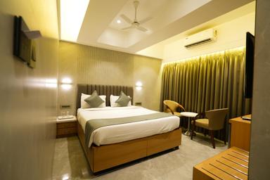 hotel room main image