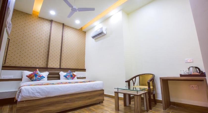 a bedroom with a large bed at hotel shivaay grand in Amritsar hotel_Image