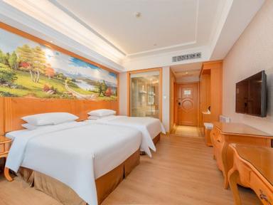 hotel room main image hotel room main image