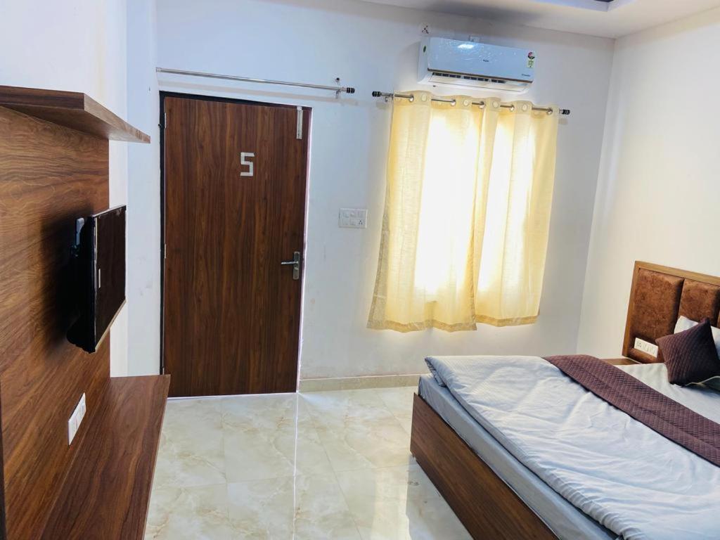 hotel_Image