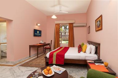 hotel room main image hotel room main image