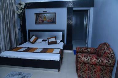 hotel room main image hotel room main image