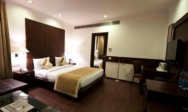 hotel room main image hotel room main image