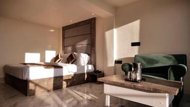 hotel room main image hotel room main image