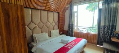 hotel room main image hotel room main image