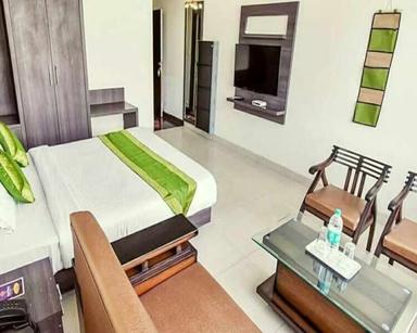 hotel room main image hotel room main image