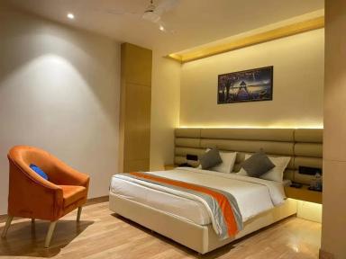 hotel room main image hotel room main image