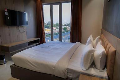 hotel room main image hotel room main image