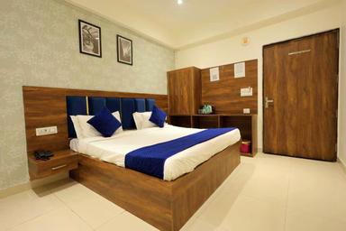 hotel room main image hotel room main image