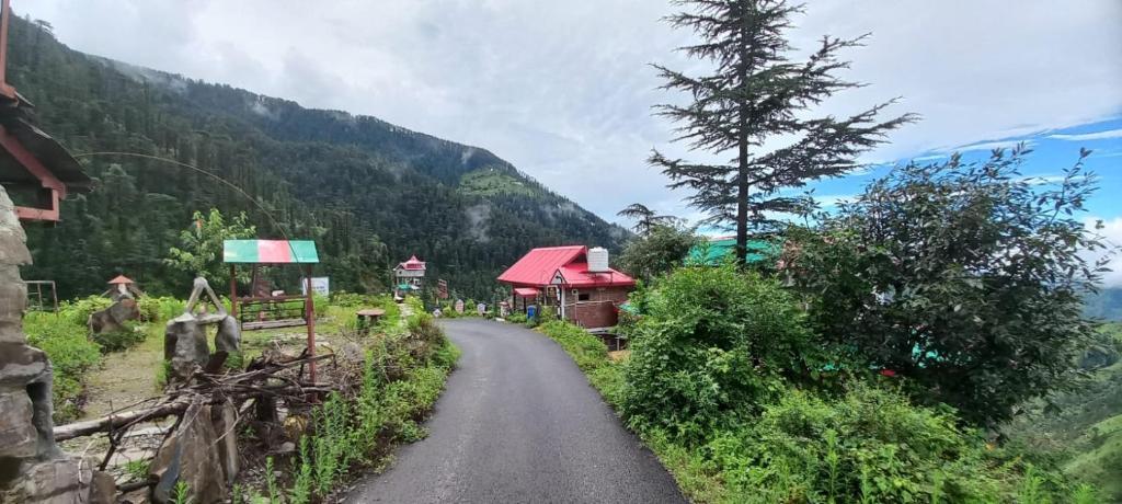 entry at hotel hassan valley retreat in shimla hotel_Image