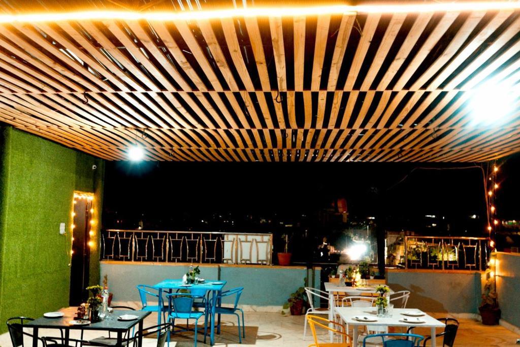 hotel_Image