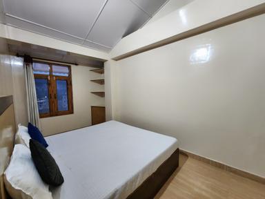 hotel room main image hotel room main image