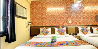 hotel room main image hotel room main image