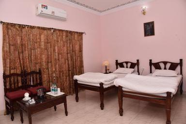 hotel room main image hotel room main image