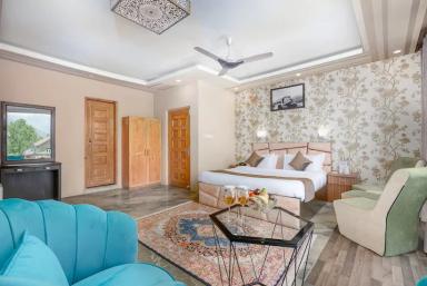 hotel room main image hotel room main image