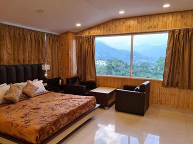 hotel room main image hotel room main image