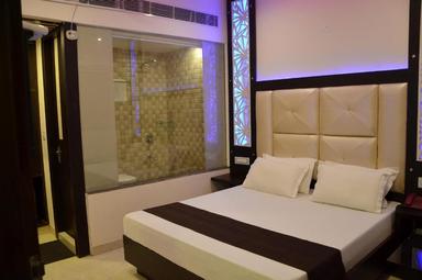 hotel room main image hotel room main image