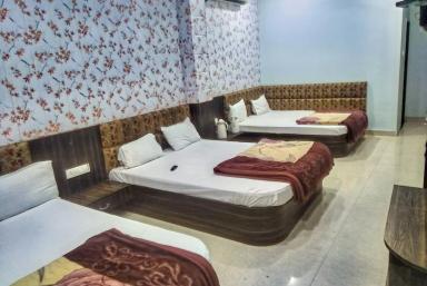 hotel room main image hotel room main image