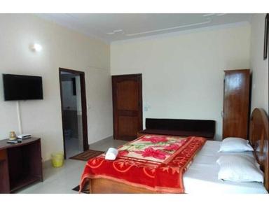 hotel room main image hotel room main image