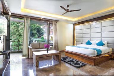 hotel room main image hotel room main image