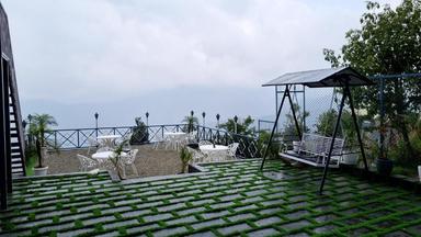 hotel room main image hotel room main image