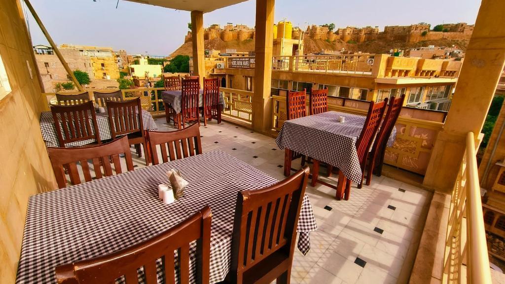 seating area at royal villa in Jaisalmer hotel_Image