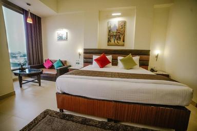 hotel room main image hotel room main image