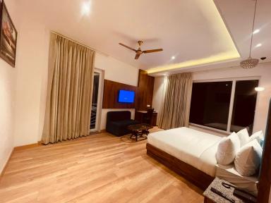 hotel room main image hotel room main image