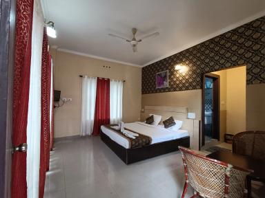 hotel room main image hotel room main image